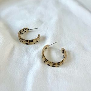 Resin animal print hoop earrings